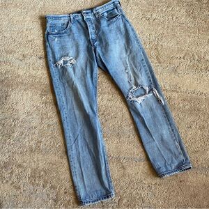 Levi’s 501 S Distressed Blue Jeans Straight Leg Light Wash Button Fly High Rise